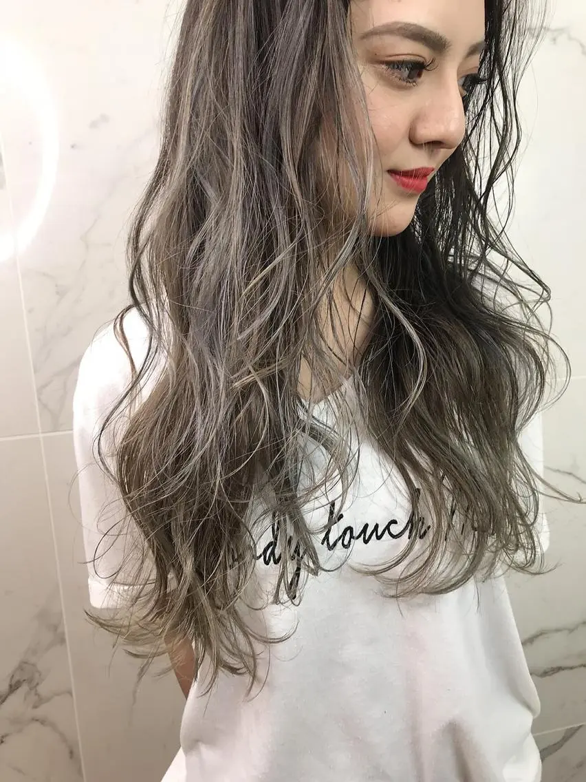 ロング カラー 髪質改善IENA店長 小泉拓のヘアスタイル