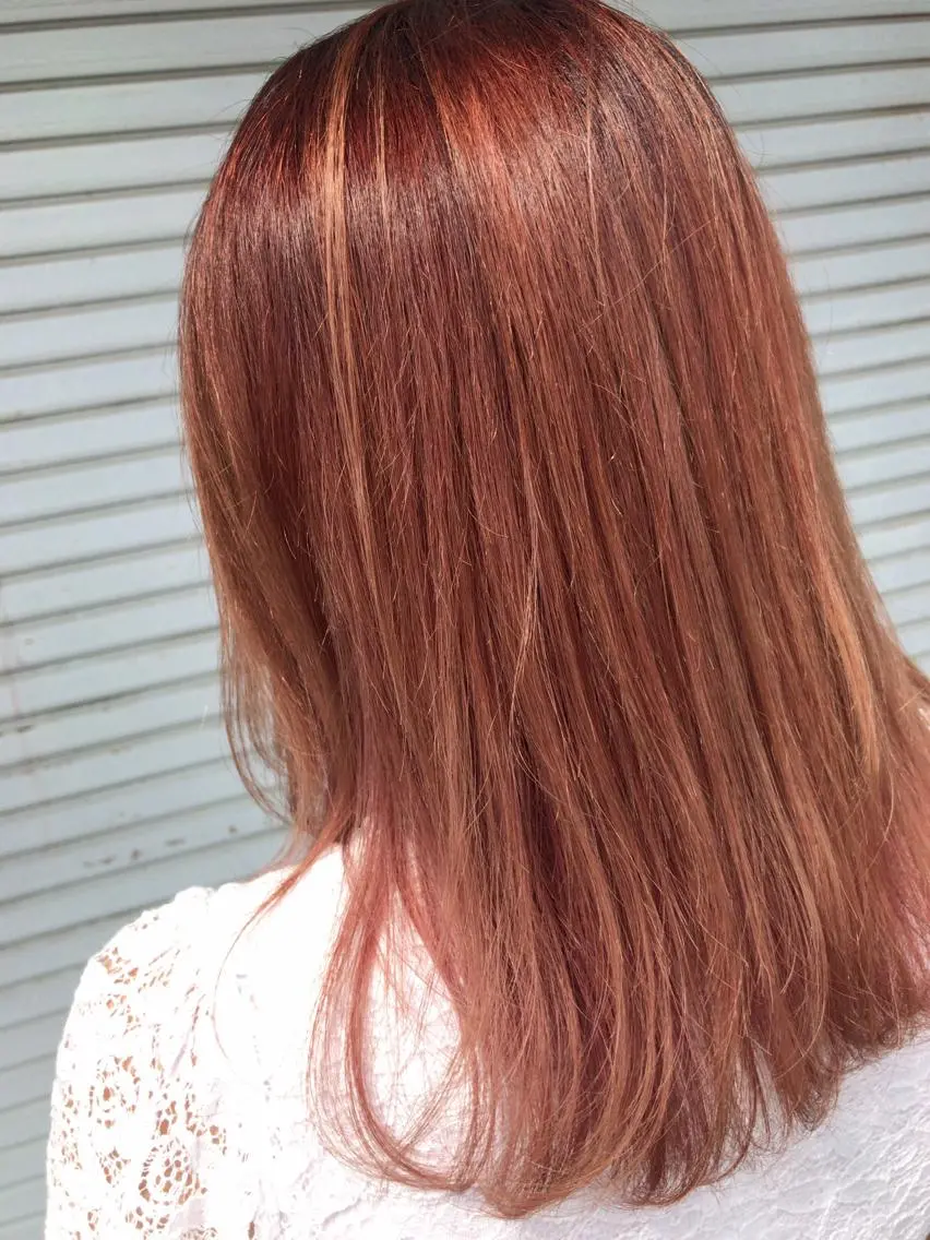 ミディアム カラー デザインカラー レイヤーカット匠 イソザキノリユキのヘアスタイル