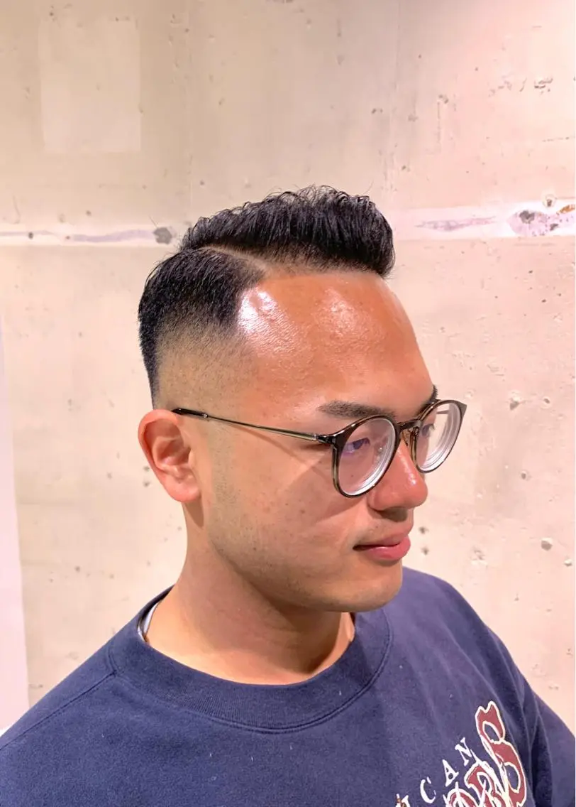 ショート メンズ フェードカット スキンフェード メンズカット 大畑公平のヘアスタイル