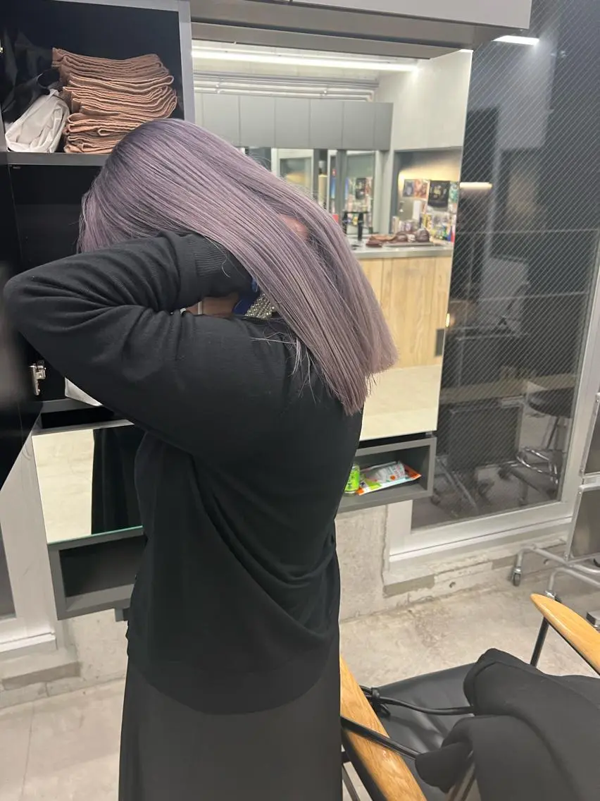 ミディアム カラー ベージュカラー ラベンダーカラー カット ヘアカラー トリートメント sakoda shunkiのヘアスタイル