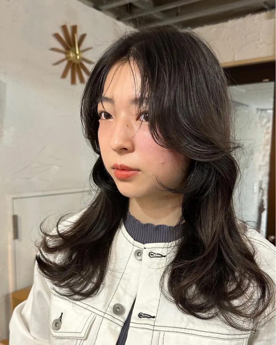 セミロング カラー 切りっぱなしボブ ショートボブ セミロングパーマ バレイヤージュ ベージュカラー カット ヘアカラー トリートメント 韓国レイヤー柔らかい 地毛風縮毛矯正/マツのヘアスタイル
