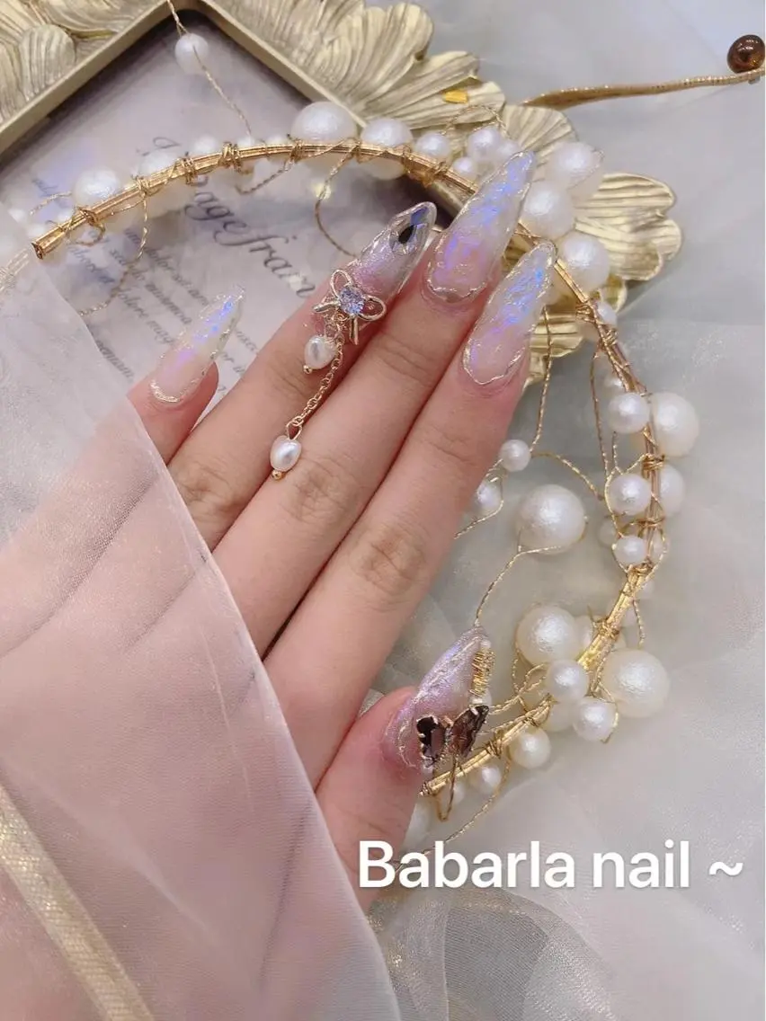 ネイル ジェルネイル キラキラネイル ミラーネイル Babarla Nailのネイルデザイン