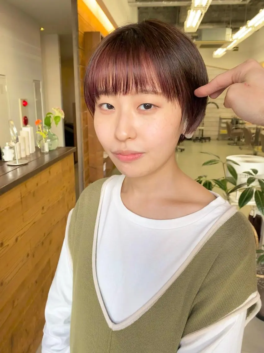 ショート カラー ミストバング ブリーチ ケアブリーチ デザインカラー フェイスフレーミング クロスパーマ× 透明感カラー✂︎のヘアスタイル