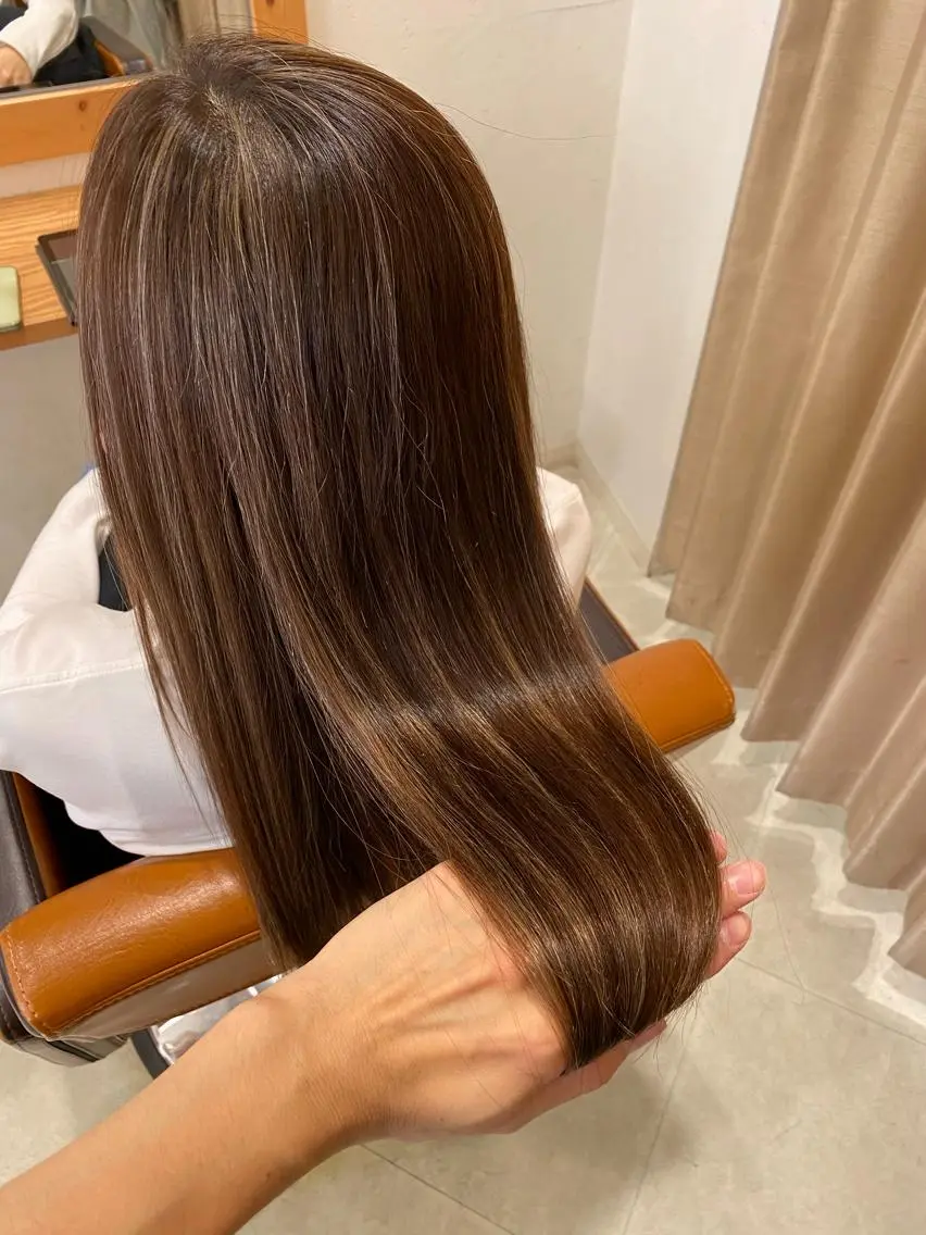 ロング トリートメント カット ヘアカラー トリートメント ツヤ髪専門美容師 桑原 和誠のヘアスタイル