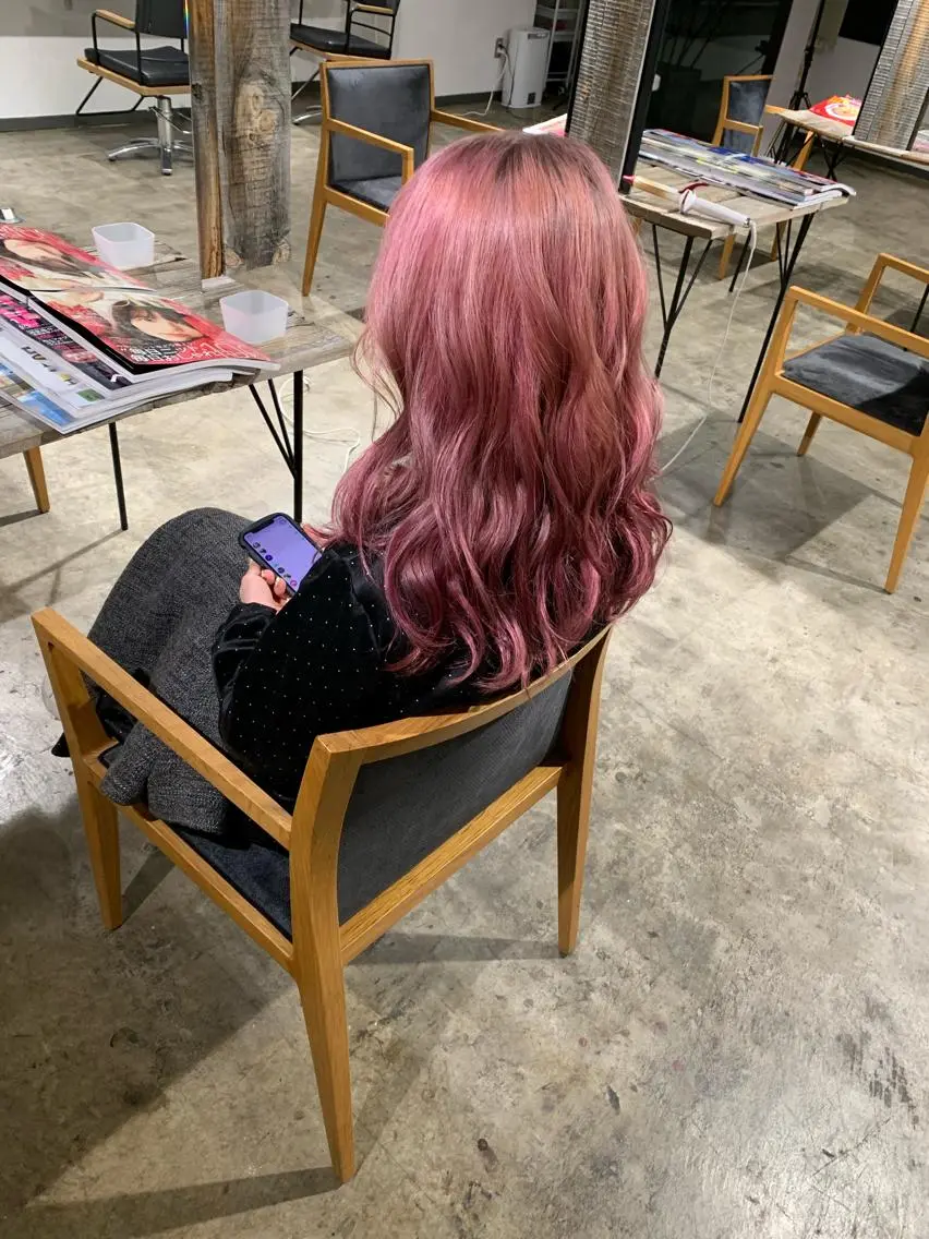 セミロング カラー 🌈ディレクター🌈 徳松優希のヘアスタイル