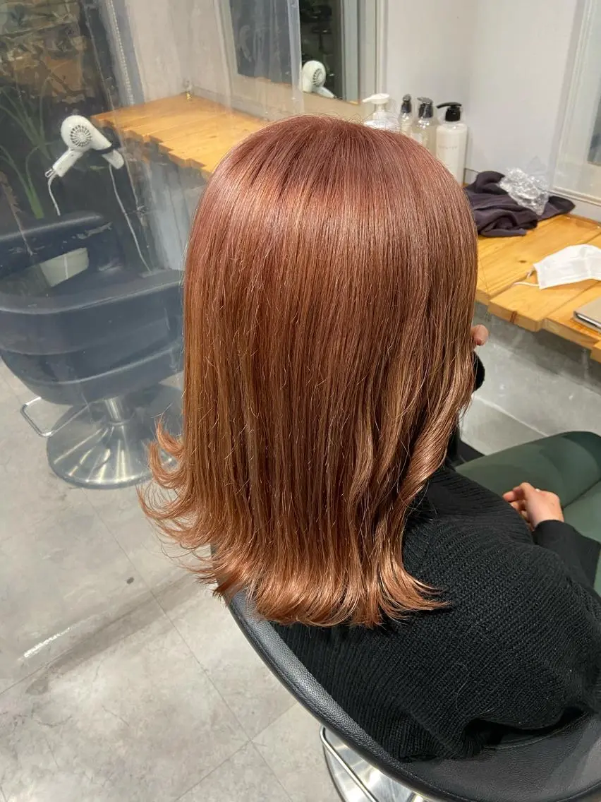 セミロング アッシュ ピンクブラウン パープルカラー 髪質改善 トリートメント MEI🎀レイヤー 🎀韓国styleのヘアスタイル