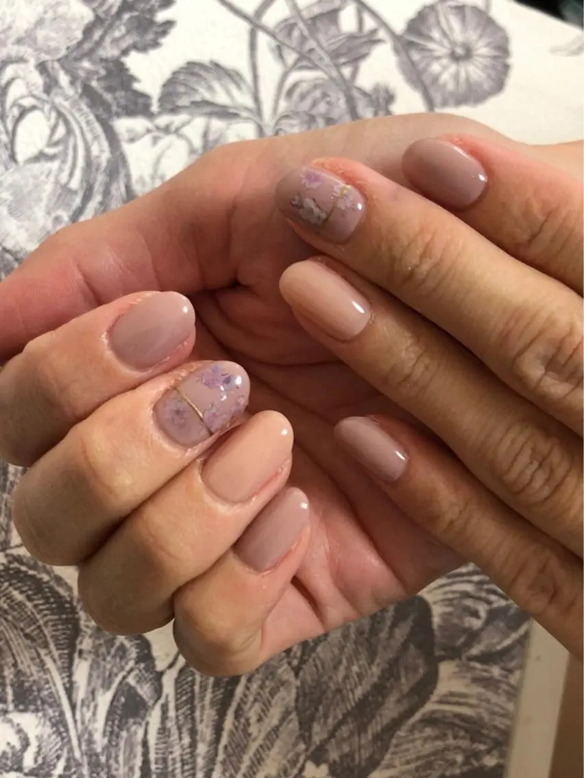 ネイル フットネイル グリーン オフィスネイル ワンカラーネイル Lily Roseスタッフ一同のマツエク・マツパデザイン