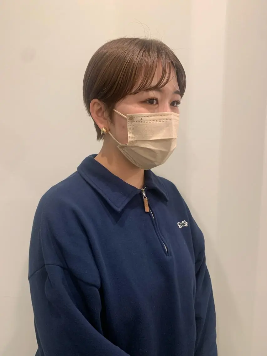 ショート カラー メンズ メンズハイトーン ハンサムショート ハイトーンカラー ショートヘア ヘアカラー 落合希 Olivebeigeのヘアスタイル