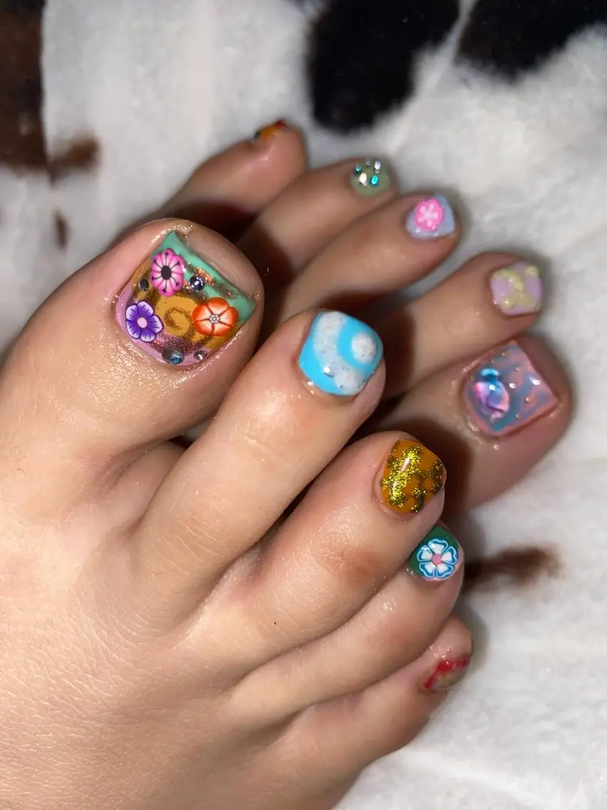 ネイル 個性派🌺推しネイル 💅💞hota🐇のネイルデザイン