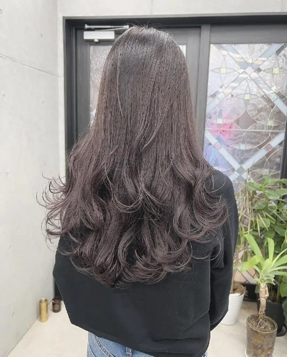 ロング 髪質改善/ハイトーン /デザイン見正 恵弥のヘアスタイル