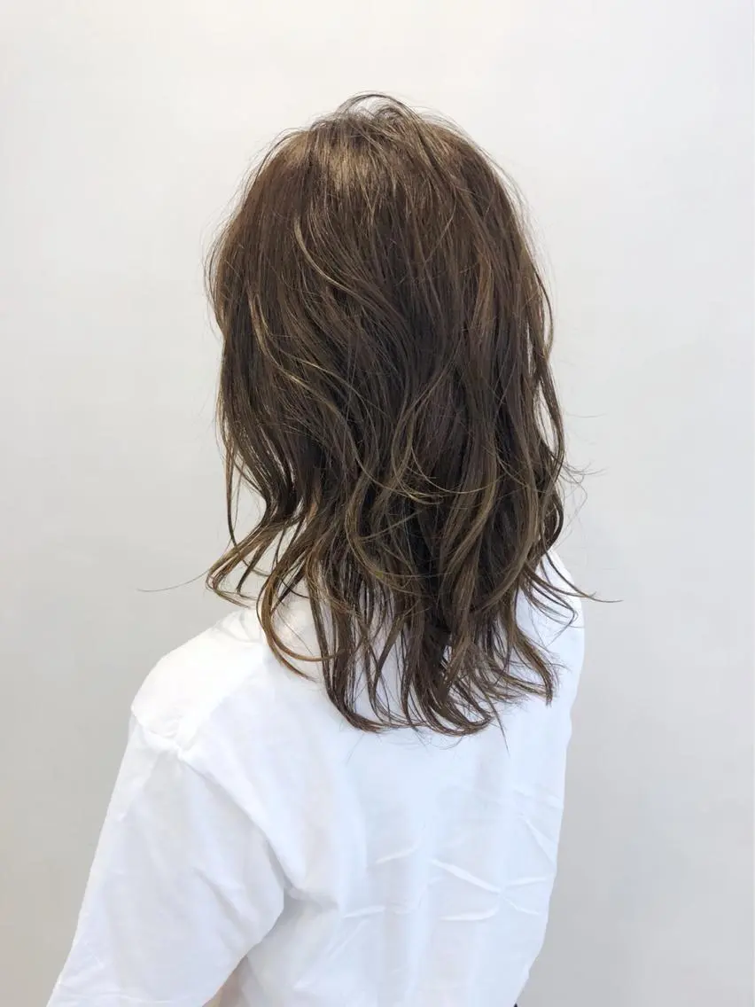 ミディアム カラー カット ヘアカラー トリートメント 宮林　努 / Ash 日野店のヘアスタイル