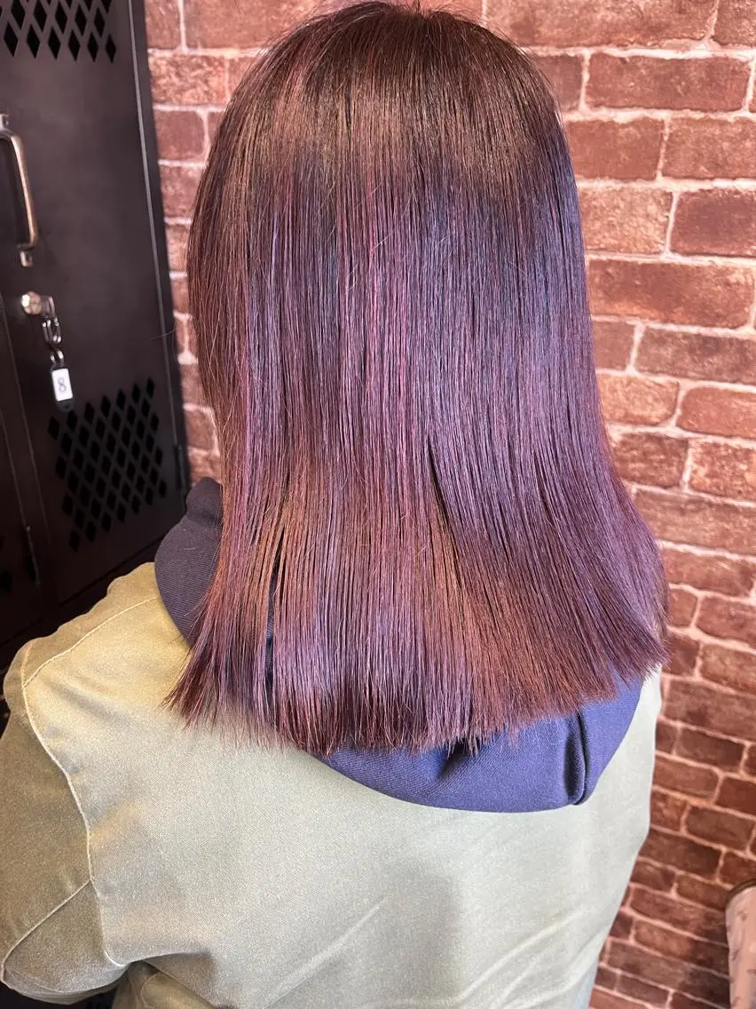 ミディアム カラー パーマ ヘアアレンジ メンズ キッズ ネイル マツエク・マツパ アイブロウ メンズブリーチ メンズハイライト メンズインナーカラー メンズ韓国風 ブリーチ 久木原 ゆりのヘアスタイル