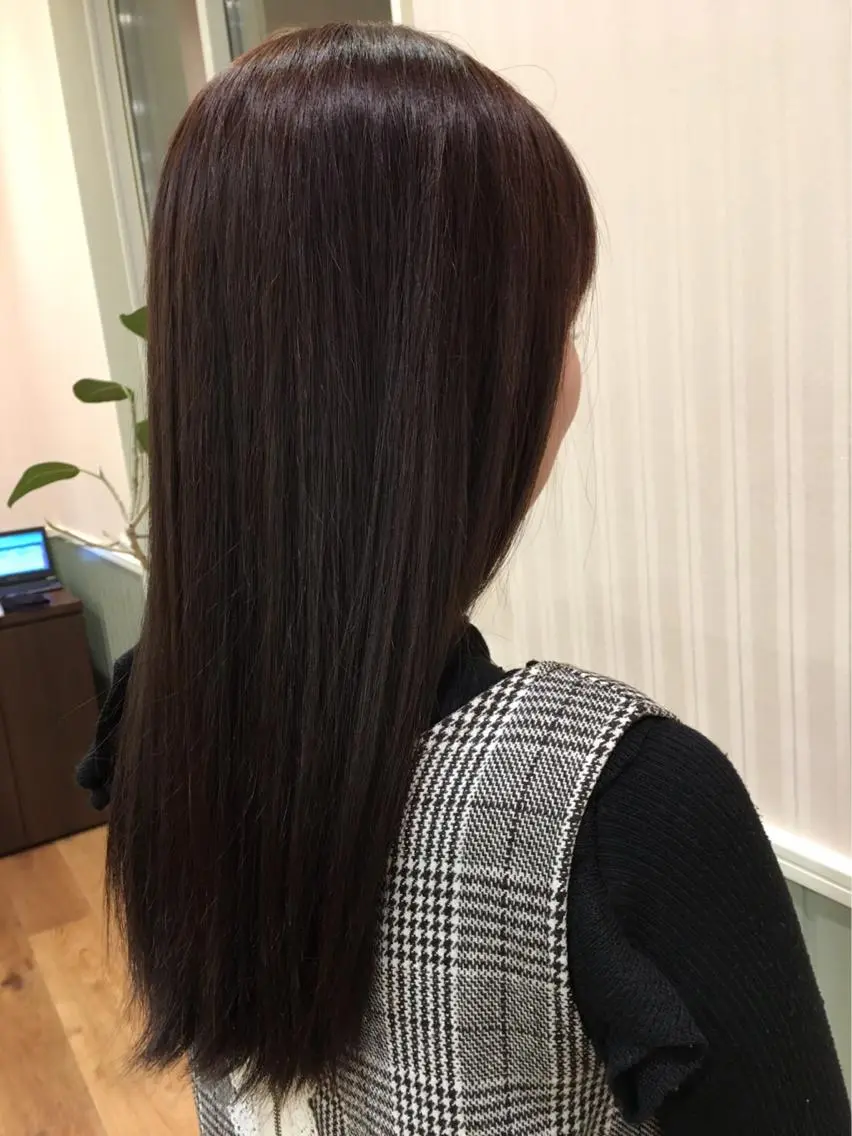 ロング 夜の縮毛矯正 服部 日出登のヘアスタイル