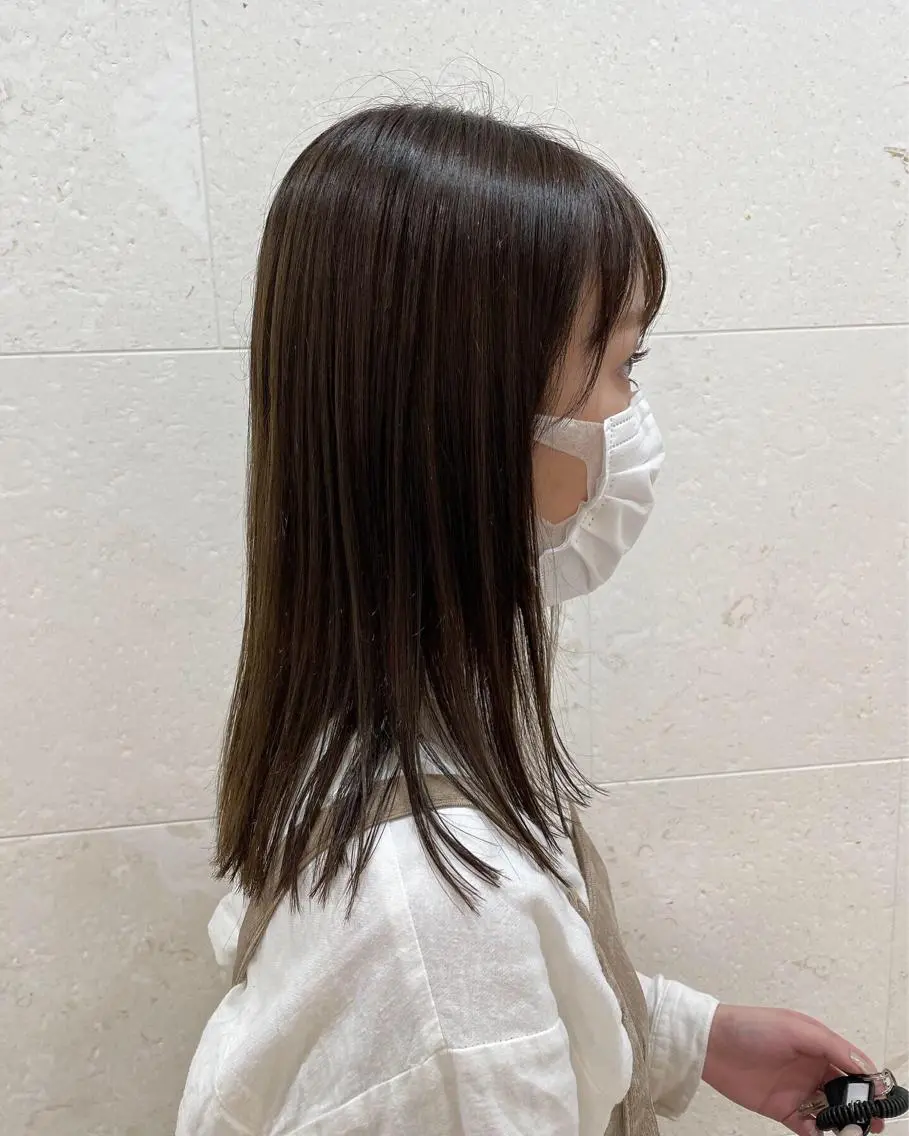 ロング カラー ブリーチ カット ヘアカラー トリートメント 斉藤 貴也のヘアスタイル