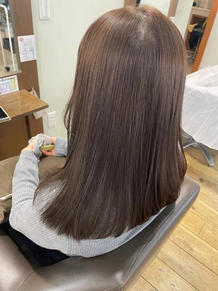 ロング カット 縮毛矯正 トリートメント ヘッドスパ 永冶 花織のヘアスタイル