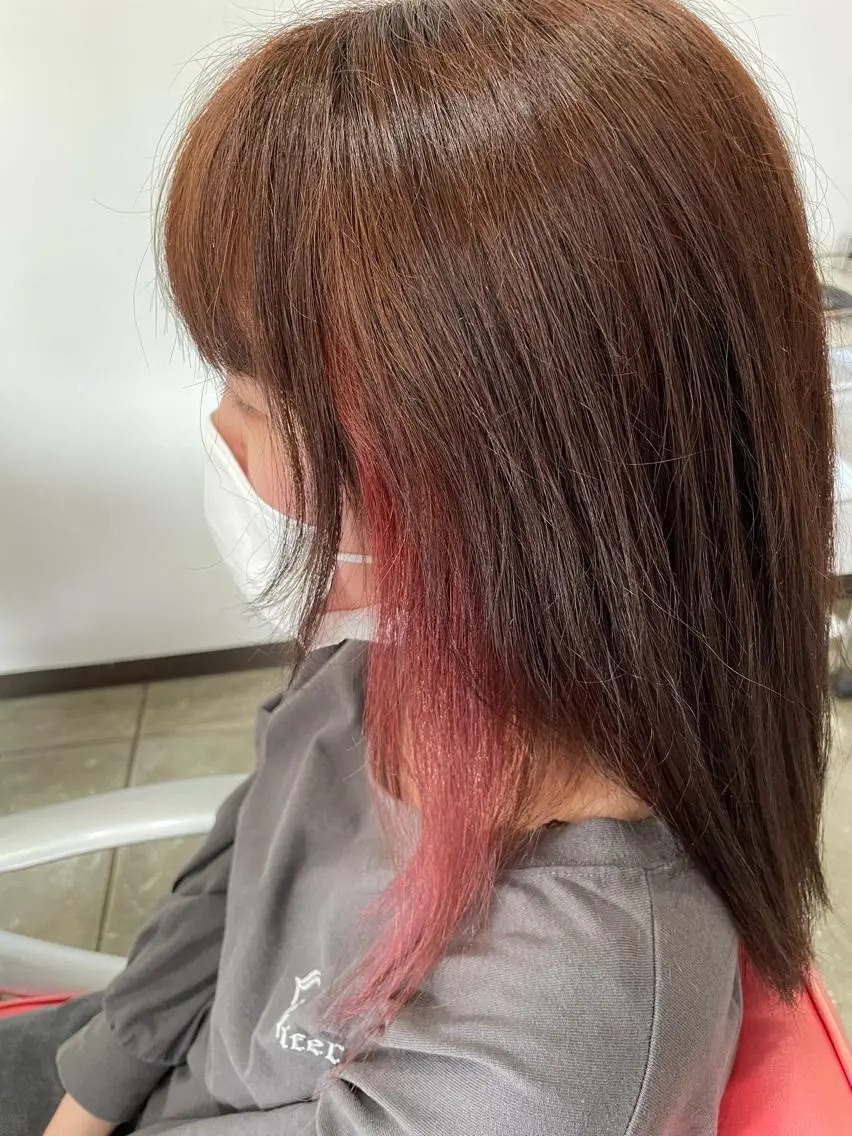 カラー イヤリングカラー レッドカラー ヘアカラー 中嶋 玲奈のヘアスタイル