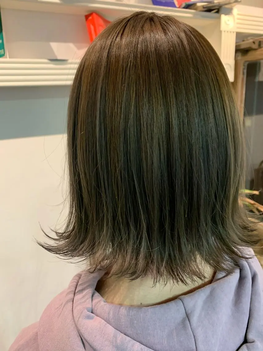 ミディアム カラー ヘアアレンジ ベージュカラー 外ハネヘア カット ヘアカラー トリートメント 山崎 澪 レイヤーカット/大宮のヘアスタイル