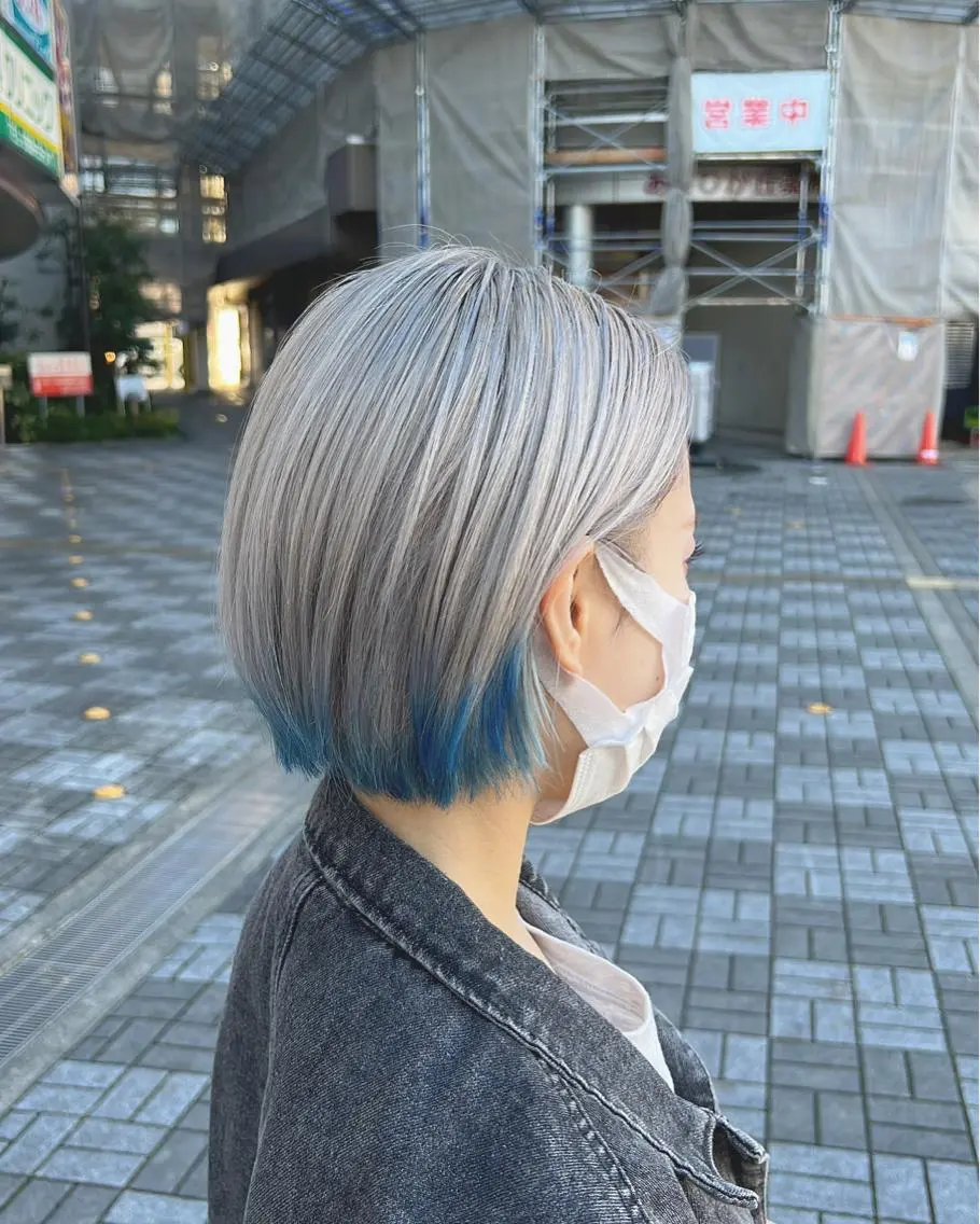 ショート カラー ブルーカラー シルバー 🌸HONOKA🌸 【グレージュ】のヘアスタイル