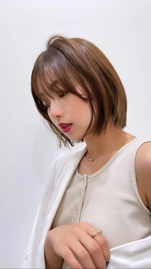 セミロング カラー パーマ ヘアアレンジ 切りっぱなしボブ ショートボブ ベージュカラー ハイトーンカラー ボブ 🌿レイヤー/ブリー チ/🌿JINのヘアスタイル