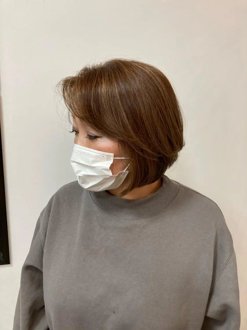 ショート 【白髪ぼかし】 愛甲竜佑のヘアスタイル