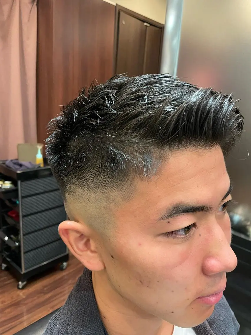 メンズ 横尾 太尊ビジネススタイルのヘアスタイル