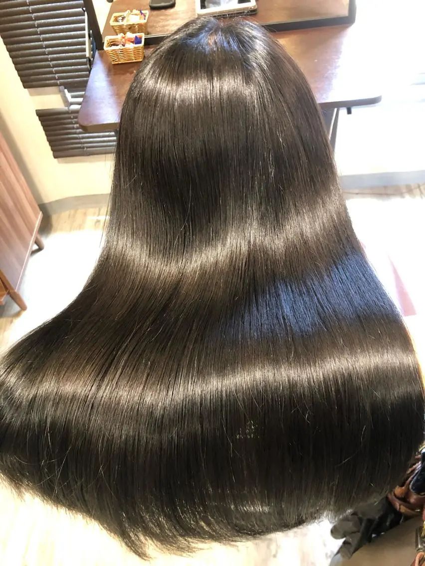 ロング SHIORI💜口コ ミNo.1艶カラーのヘアスタイル