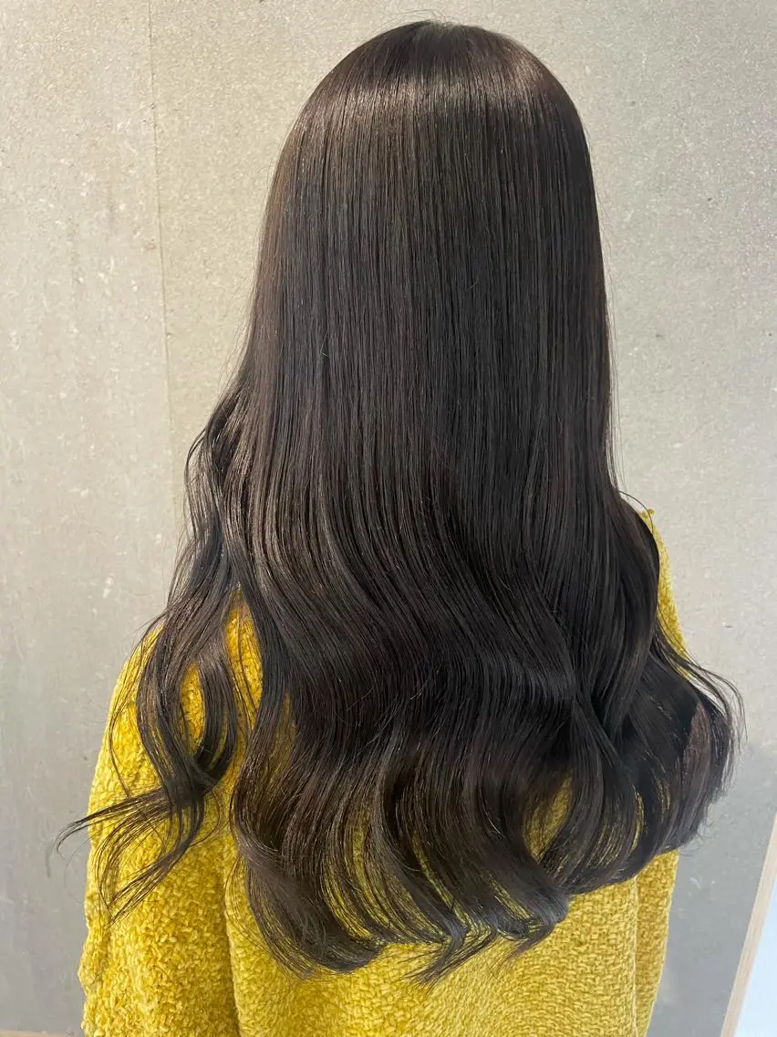 ロング 齋藤 樹里のヘアスタイル