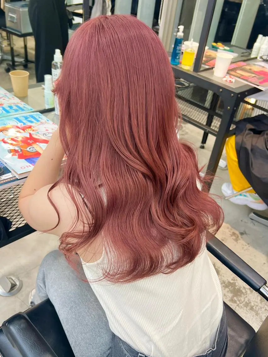 ロング カラー ヘアアレンジ ピンクカラー 天神レイヤーカット No.1💖マユカのヘアスタイル