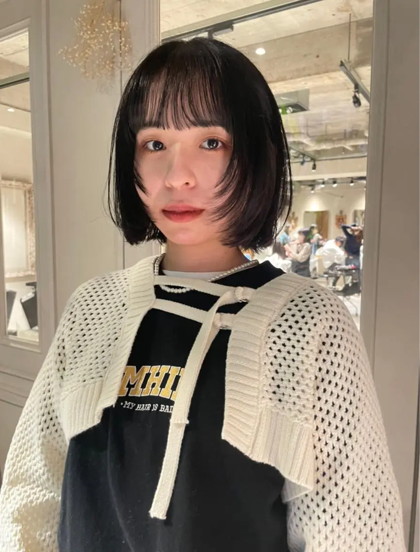 ミディアム ボブ レイヤーカット 小顔カット カット トリートメント ベージュ🤎透明感 カラー🤎anriのヘアスタイル