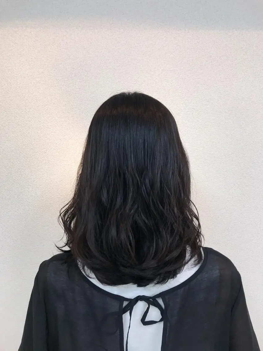 ミディアム ミディアムパーマ もりたみかこ 美容師お休み中のヘアスタイル