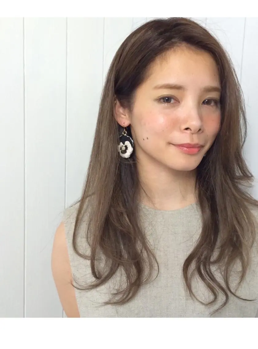 ロング カラー アディクシーカラー グラデーションカラー トリートメント stylist takahashiのヘアスタイル
