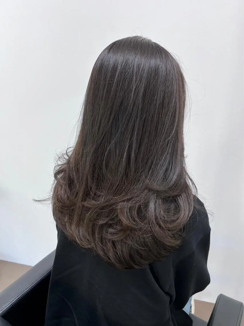 ロング カラー ブリーチ ケアブリーチ ダブルカラー ハイライトカラー イルミナカラー 神戸ボブ✂️ ioe三宮/田 伸佳のヘアスタイル