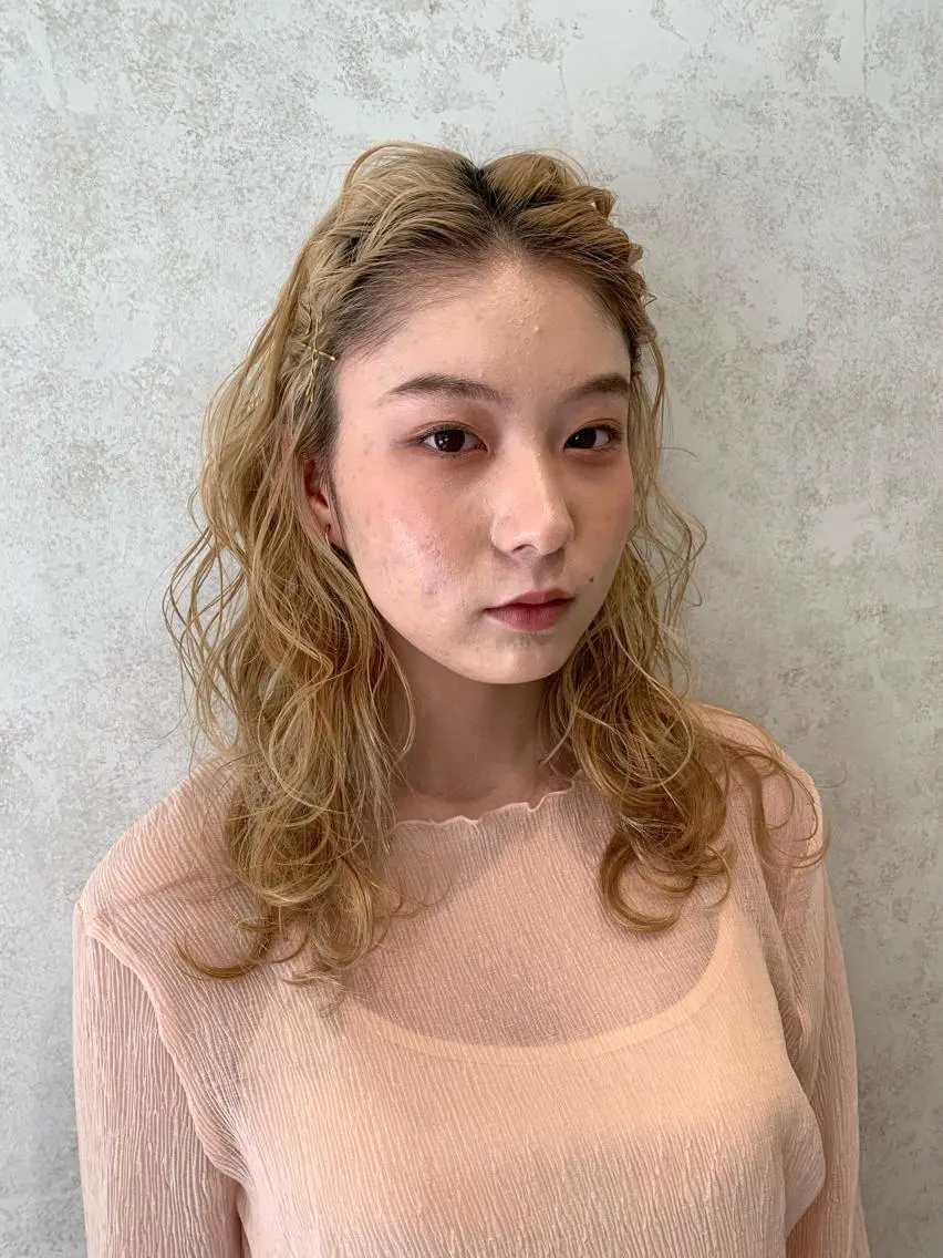 セミロング 美髪✖️似合わせ 🌻ヒトミのヘアスタイル
