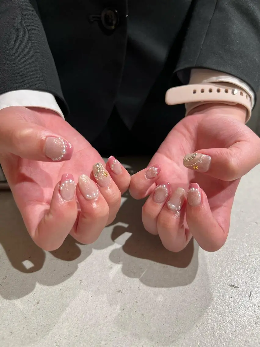 ネイル ハンドネイル zir  nail 🕊️💗RIOのネイルデザイン