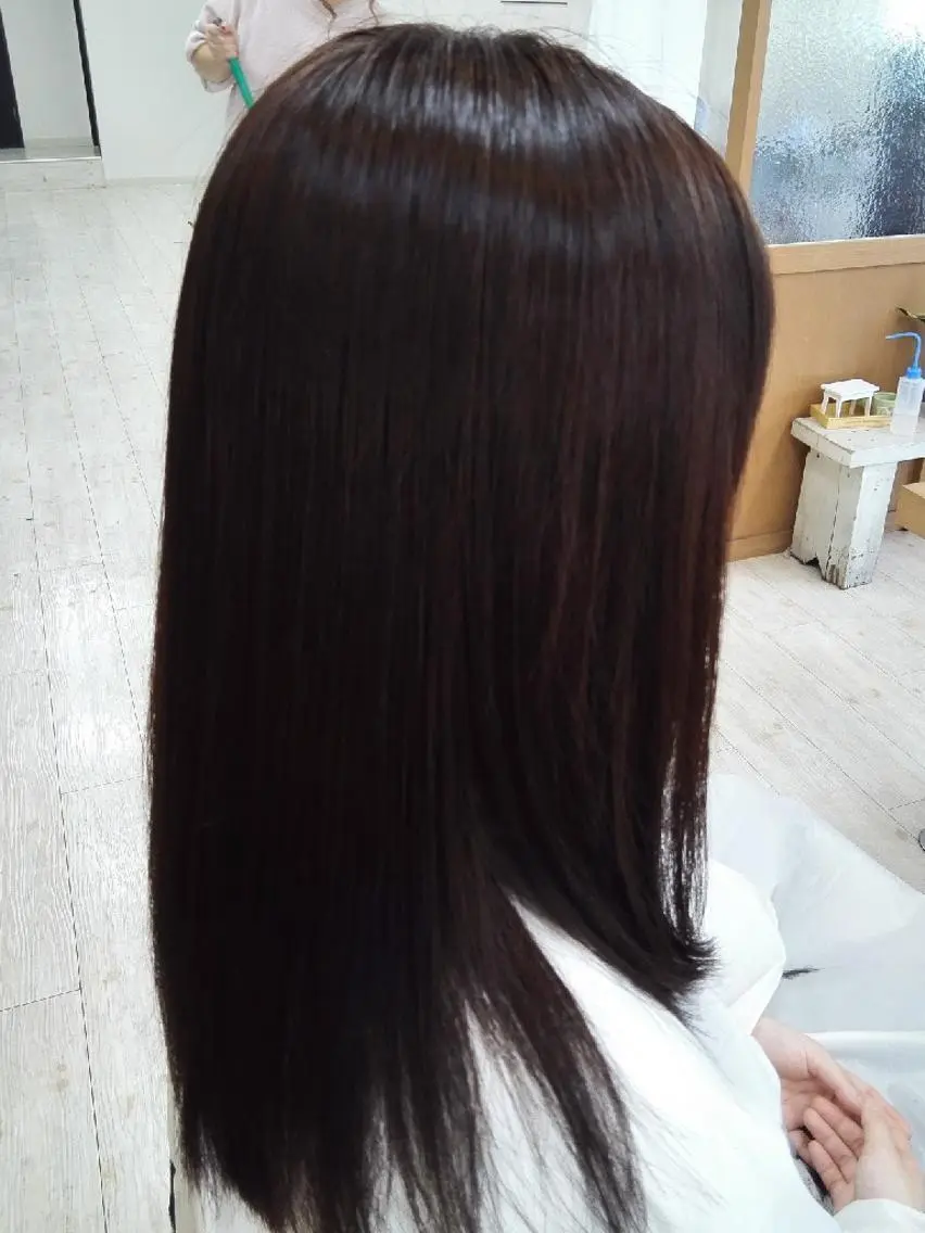 セミロング 髪質改善特化 サロン✨代表HIROのヘアスタイル