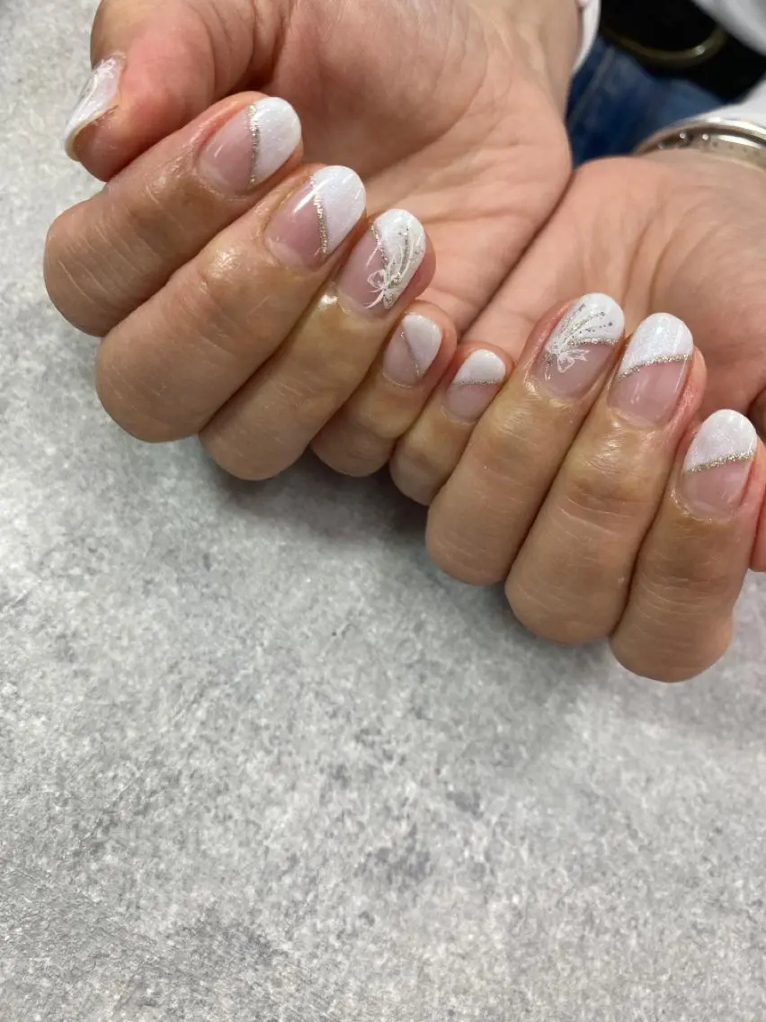 ネイル アートネイル フレンチネイル ジェルネイル ガラスフレンチ グラデーション ハンドネイル ハンドケア FASTNAIL PLUS 新宿店のネイルデザイン