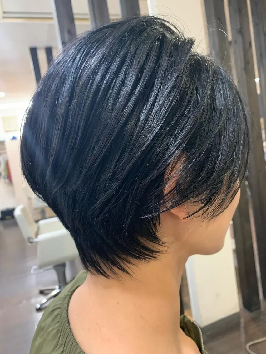 ショート juve. 別府のヘアスタイル