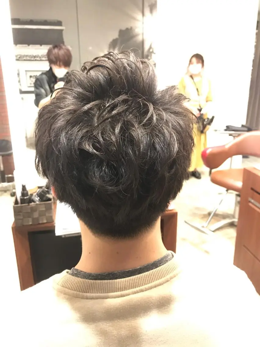 ショート パーマ メンズ メンズパーマ 限定クーポン 💕大量更新ブリーチのヘアスタイル