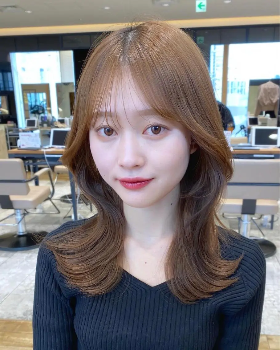ミディアム カラー 顔まわりカット🌟 くびれヘア/寺門遥輝のヘアスタイル