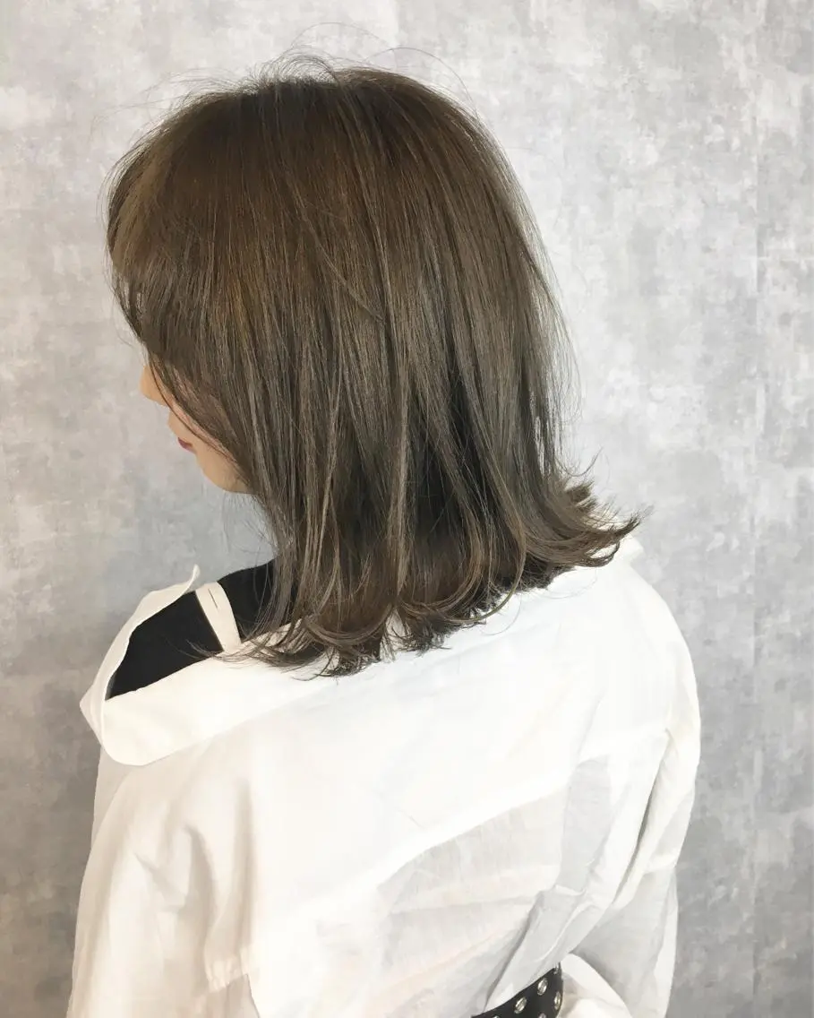 ショート カラー ベージュカラー ラベンダーカラー ラベンダーベージュ レイヤーカット BLend 渋谷のヘアスタイル