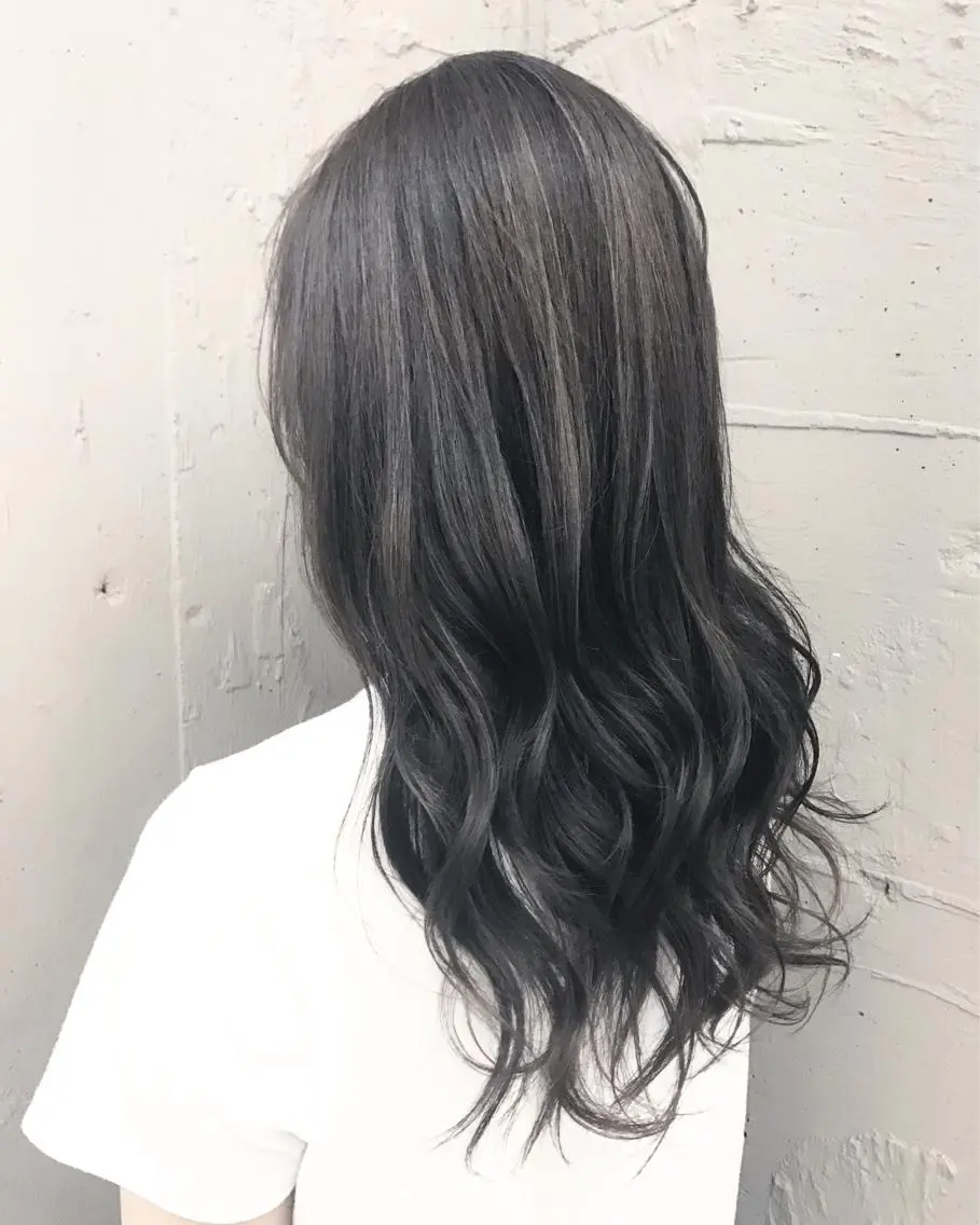 ロング 外国人風カラー ハイライト 縮毛矯正 髪質改善寺坂雄飛💐のヘアスタイル