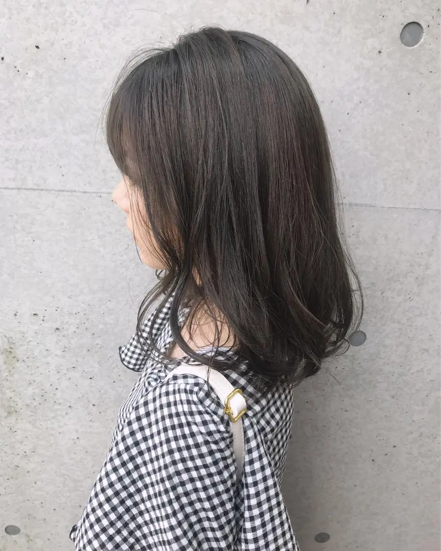 セミロング カラー ヘアアレンジ アッシュ Satsuki ✂︎♡のヘアスタイル