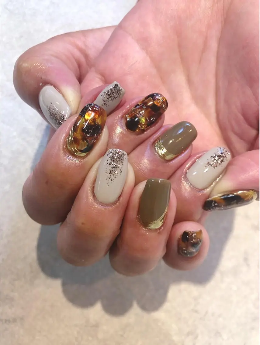 ネイル べっ甲ネイル フットネイル おそろいネイル FASTNAIL PLUS 新宿店のネイルデザイン