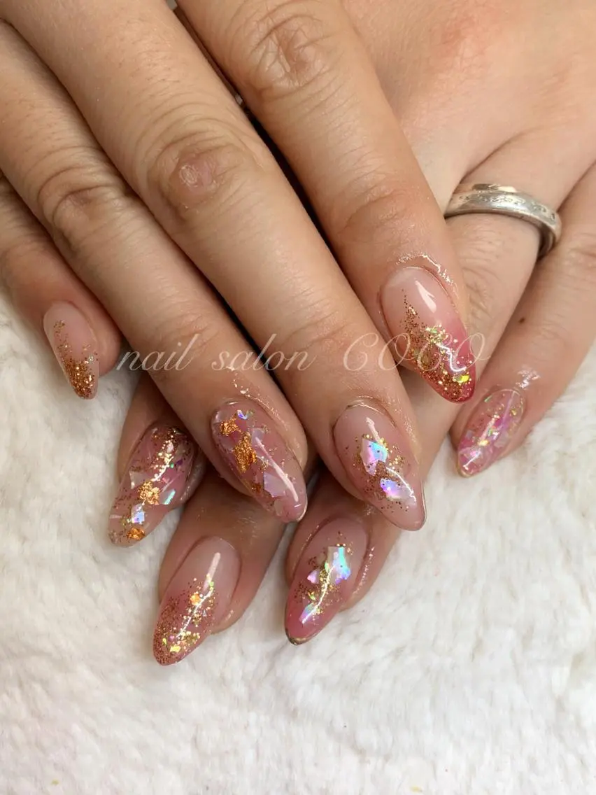 セミロング カラー パーマ ヘアアレンジ メンズ キッズ ネイル マツエク・マツパ nail Berunaのネイルデザイン