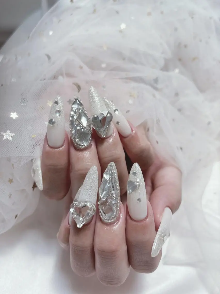 ネイル ハンドネイル ジョリ kasumi🌹💅のネイルデザイン