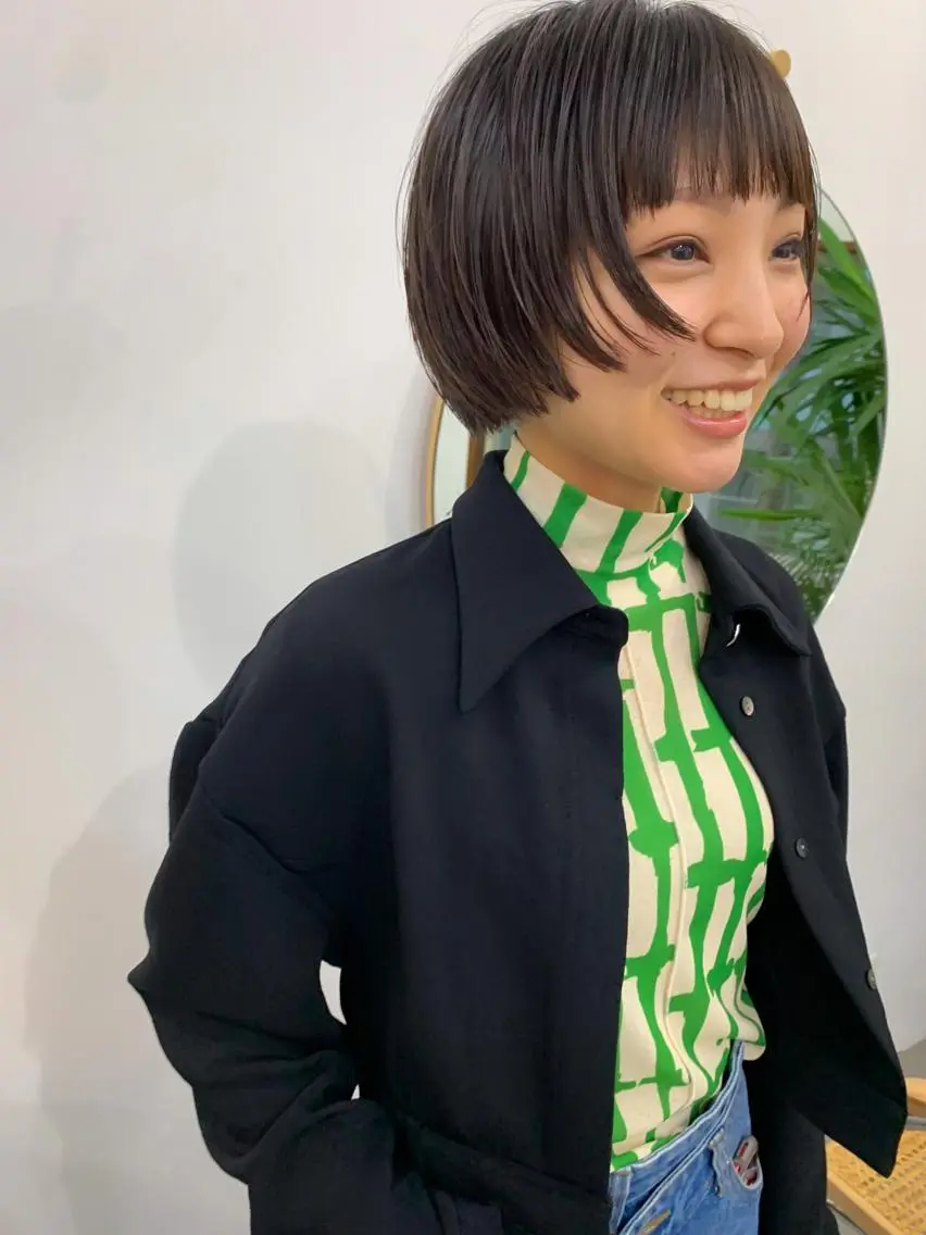 ショート Spiel KOMOのヘアスタイル