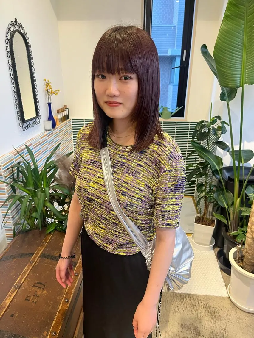 ミディアム カラー ブリーチ ボルドーカラー ヘアカラー トリートメント 🩷ハイトーン透明感 レイヤー🩷ユリカのヘアスタイル