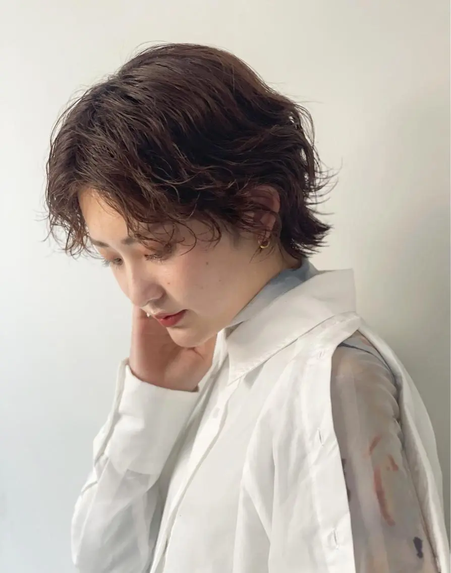 ショート パーマ 顔周りカット ショートヘア ウルフカット 野間 祐哉のヘアスタイル