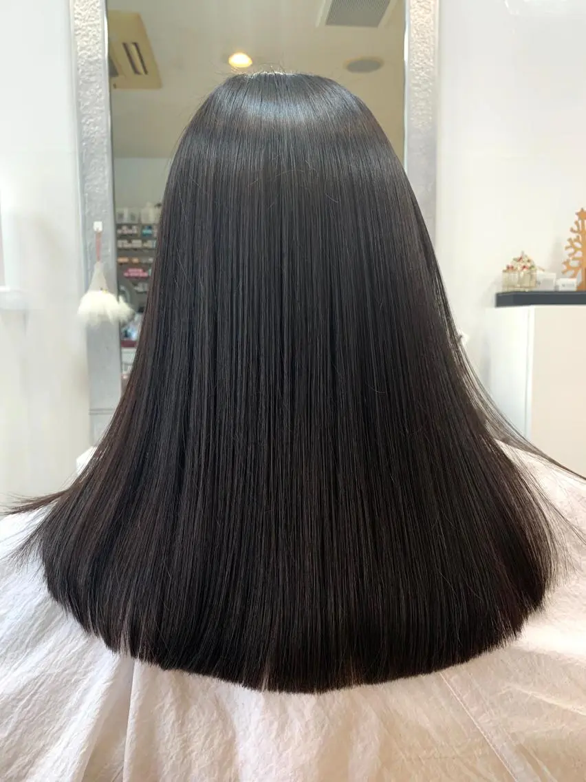 セミロング 髪質改善 柳川 玲也のヘアスタイル