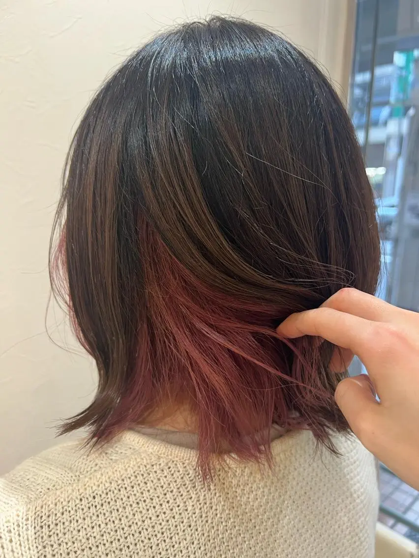 カラー インナーカラー ピンクカラー 中川 あすきのヘアスタイル